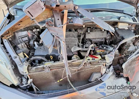 2011 Toyota Sienna Sport z USA, uszkodzony, nr VIN 5TDXK3DC8BS072434